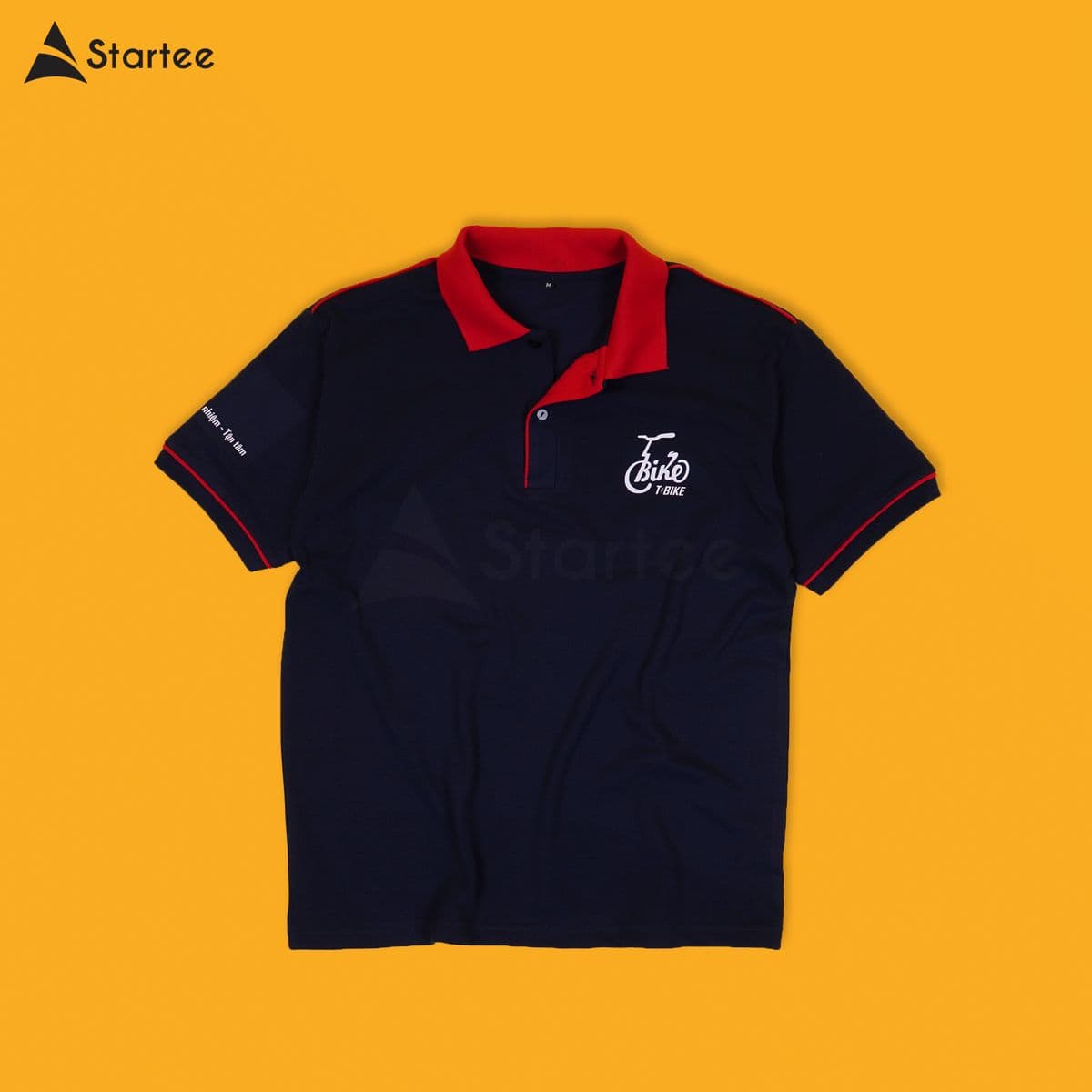 Áo polo navy phối cổ đỏ, viền tay đỏ